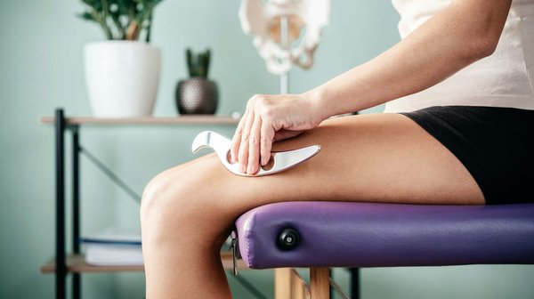 Quelles sont les meilleures techniques de mobilisation neurodynamique pour les névralgies cervico-brachiales?